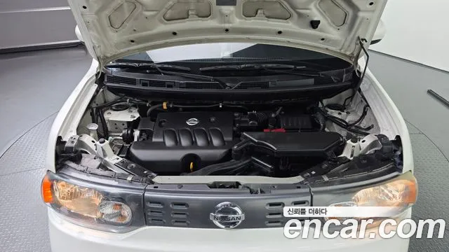 Nissan Cube 2014 thumb 7