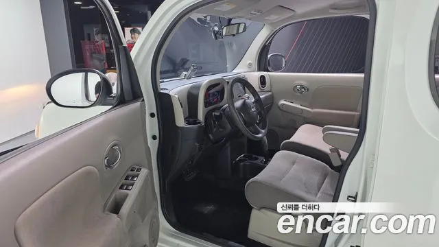 Nissan Cube 2014 thumb 12