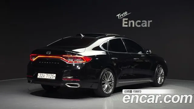 Hyundai Grandeur 2017 thumb 3