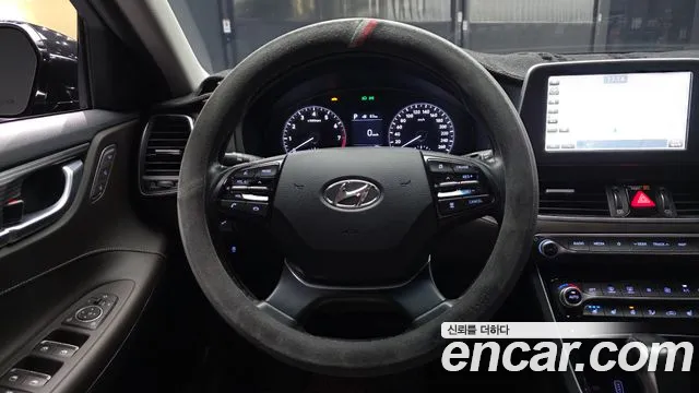 Hyundai Grandeur 2017 thumb 6