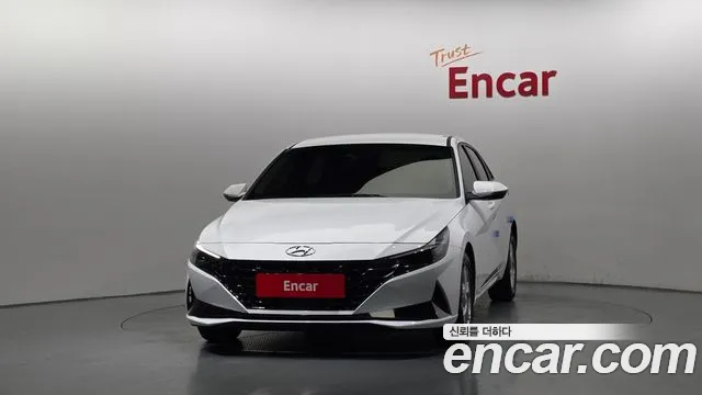Hyundai Elantra 2022 thumb 4