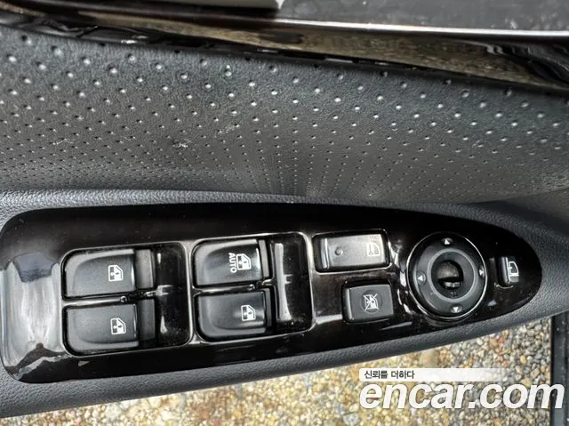 Kia Lotze 2007 thumb 7