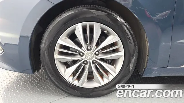Hyundai Grandeur 2016 thumb 6