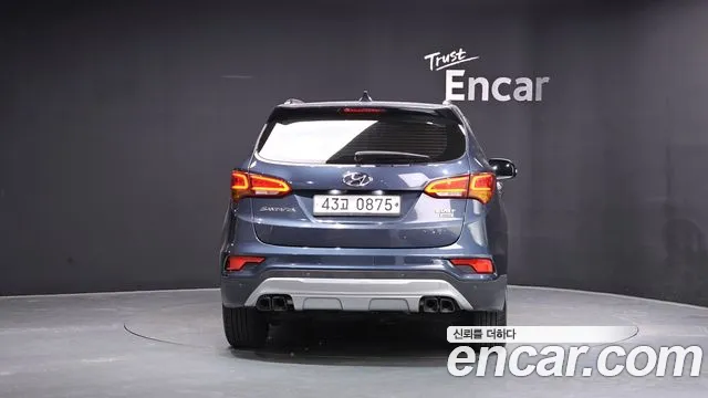 Hyundai Santafe 2016 thumb 2