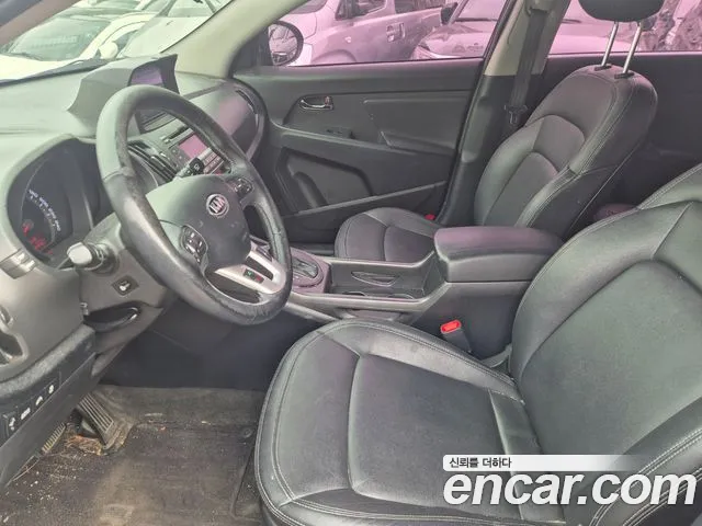 Kia Sportage 2012 thumb 8