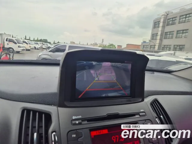 Kia Sportage 2012 thumb 12