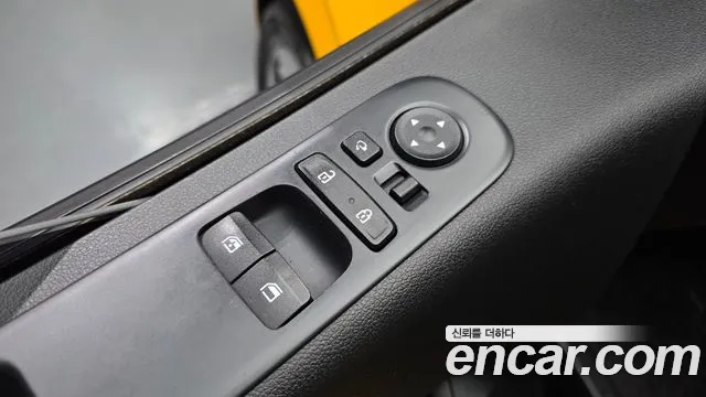 Hyundai Staria 2021 thumb 7