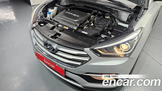 Hyundai Santafe 2015 thumb 5
