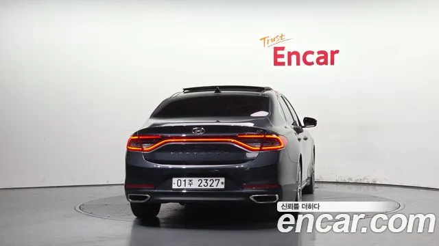 Hyundai Grandeur 2017 thumb 4