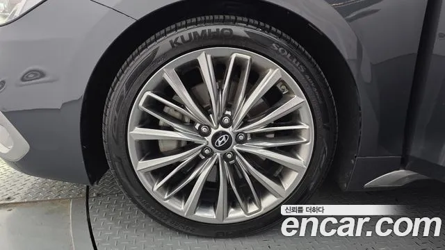 Hyundai Grandeur 2017 thumb 5