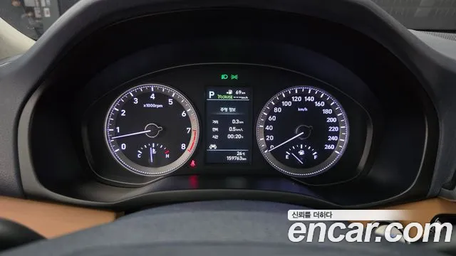 Hyundai Grandeur 2017 thumb 8