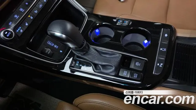 Hyundai Grandeur 2017 thumb 9