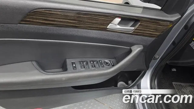Hyundai Sonata 2016 thumb 8