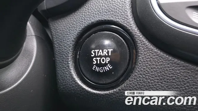 Renault SM6 2016 thumb 10