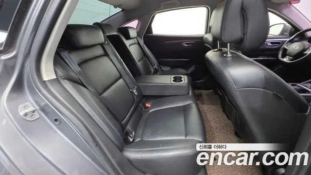 Renault SM6 2016 thumb 9