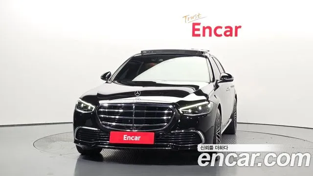 Mercedes-Benz S-Class 2022 thumb 10