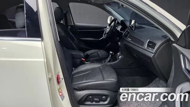 Audi Q3 2014 thumb 4