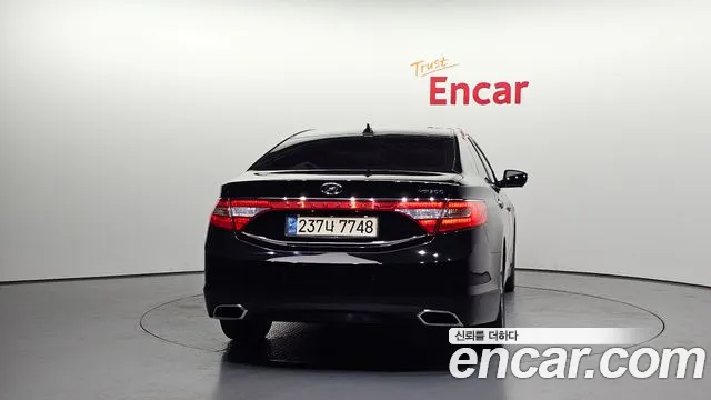 Hyundai Grandeur 2015 thumb 4
