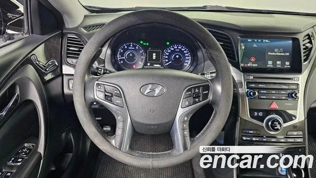 Hyundai Grandeur 2015 thumb 8