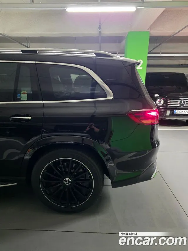 Mercedes-Benz GLS 2026 thumb 12
