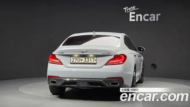 Genesis G70 2019 thumb 3