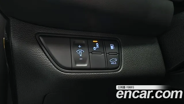 Genesis G70 2019 thumb 9