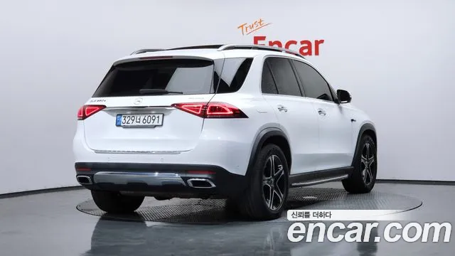 Mercedes-Benz E-Класс 2021 thumb 5