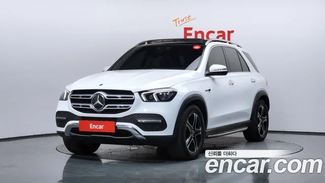 Mercedes-Benz E-Класс 2021 thumb 11