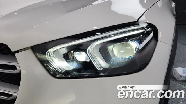 Mercedes-Benz E-Класс 2021 thumb 3
