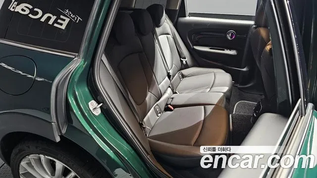 Mini Cooper Clubman 2019 thumb 9