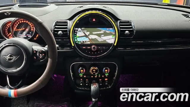 Mini Cooper Clubman 2019 thumb 5