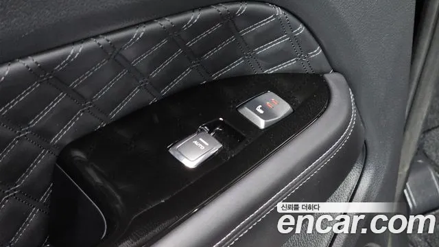 KGM Rexton 2022 thumb 8