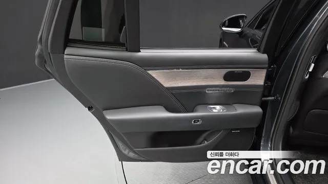 Genesis G90 2024 thumb 7