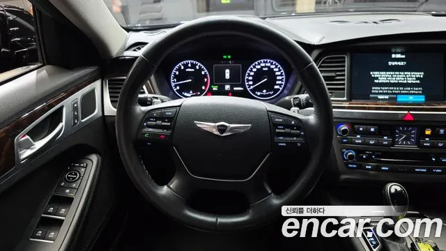 Hyundai Genesis 2016 thumb 3