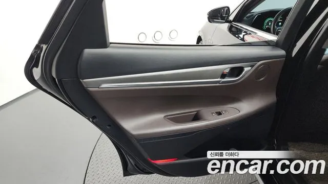Hyundai Grandeur 2021 thumb 2
