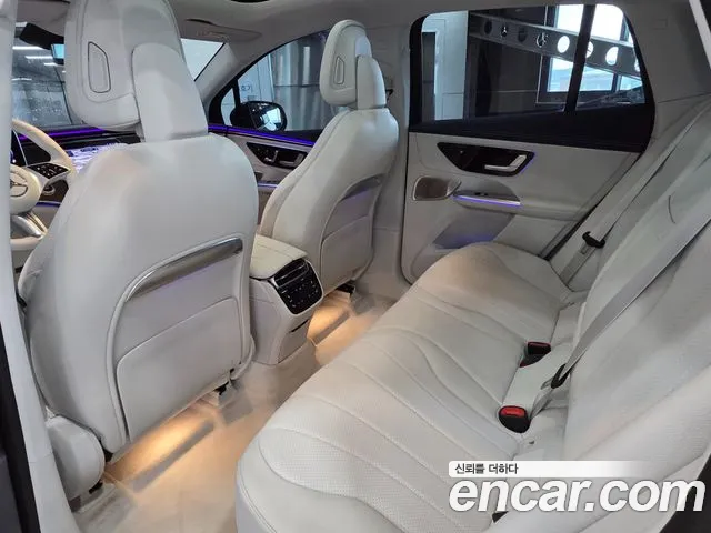 Mercedes-Benz EQE 2025 thumb 12