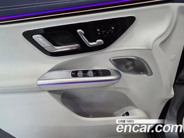Mercedes-Benz EQE 2025 thumb 9