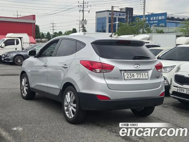 Hyundai Tucson 2010 thumb 4