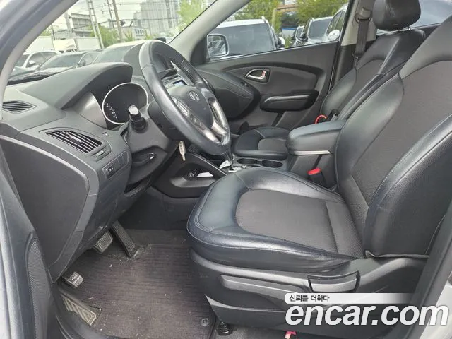 Hyundai Tucson 2010 thumb 5