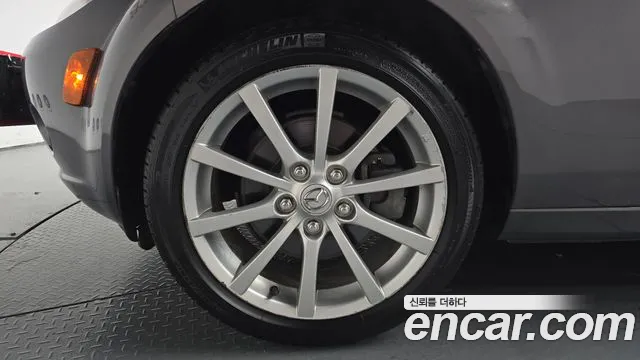 Mazda MX-5 Miata 2007 thumb 3