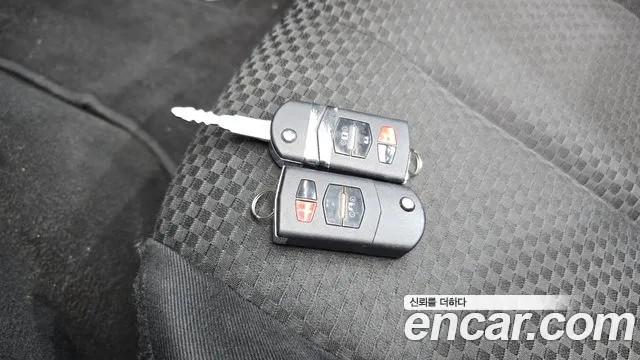 Mazda MX-5 Miata 2007 thumb 5