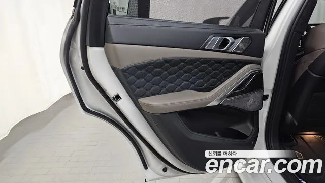 BMW X6M 2025 thumb 2