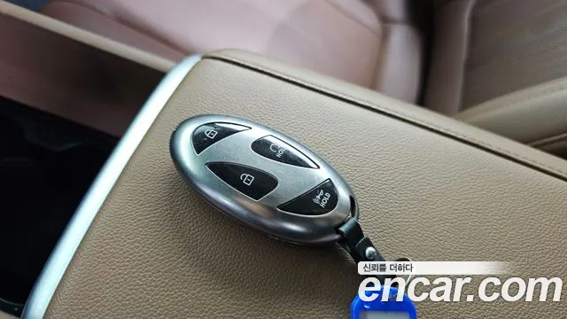 Hyundai Grandeur 2023 thumb 3