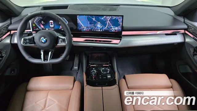 BMW 5 серии 2025 thumb 2