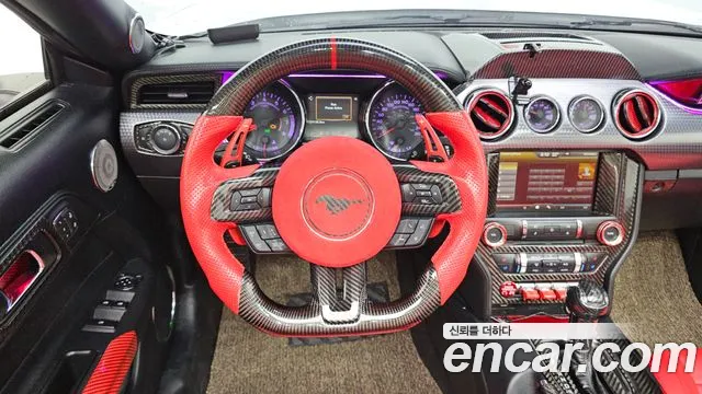 Ford Mustang 2015 thumb 3