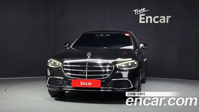 Mercedes-Benz S-Class 2022 thumb 4