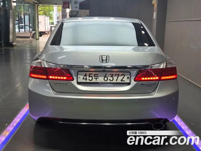 Honda Accord 2014 thumb 7