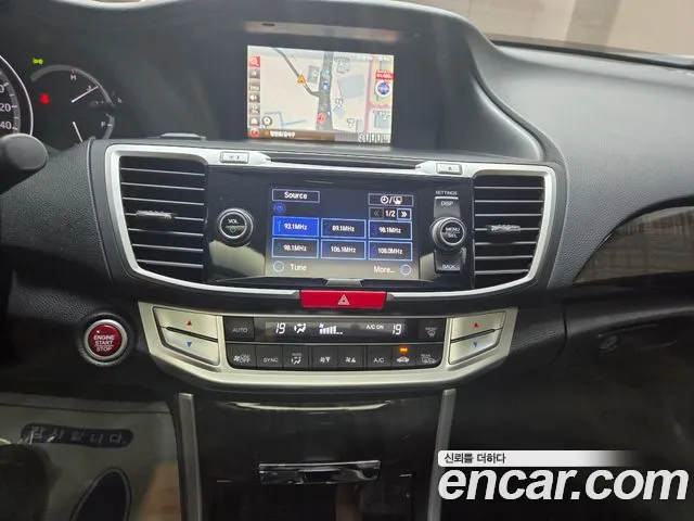 Honda Accord 2014 thumb 10