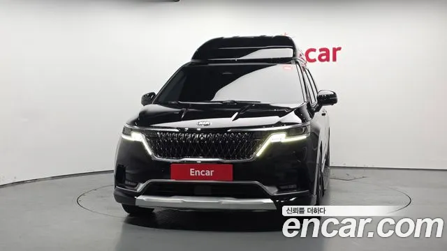 Kia Carnival 2021 thumb 3