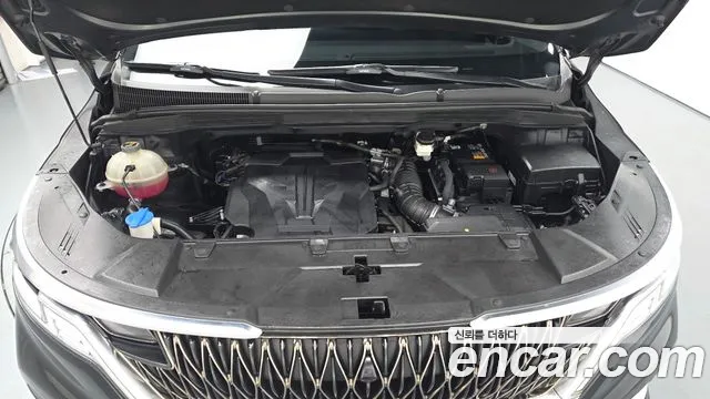 Kia Carnival 2021 thumb 6